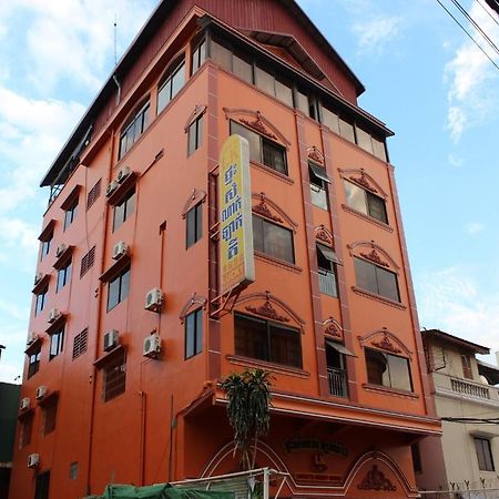Lucky 2 Guesthouse Phnompenh Exteriér fotografie