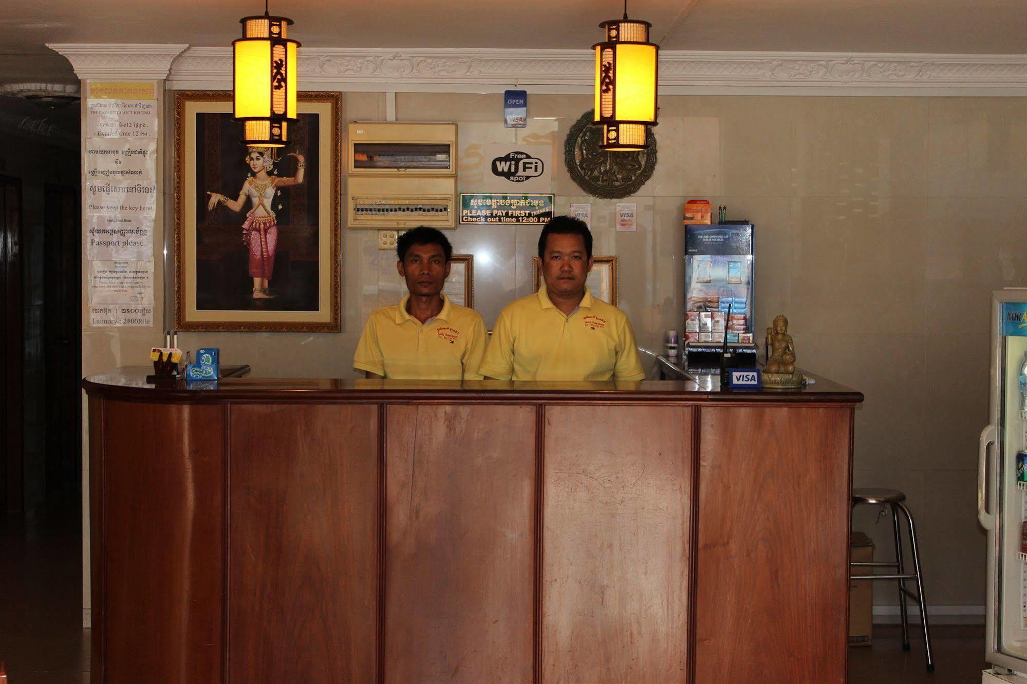 Lucky 2 Guesthouse Phnompenh Exteriér fotografie